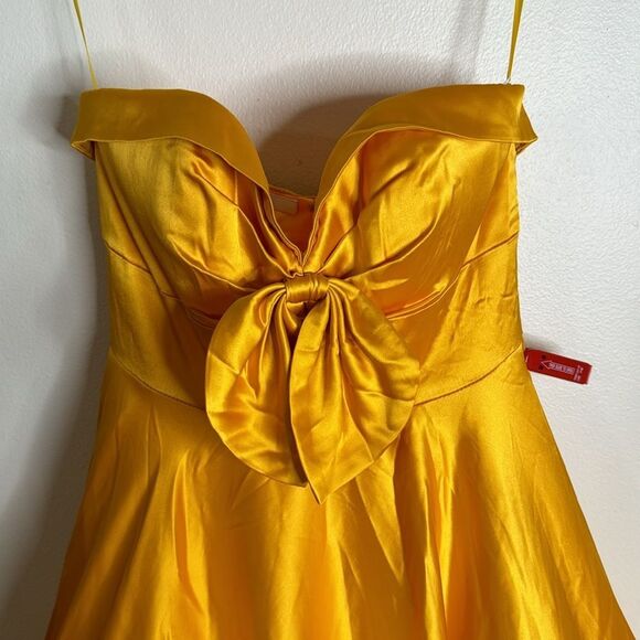 Mac Duggal BOW SWEETHEART STRAPLESS A LINE GOWN belle dress size 6 Style #67995 - Picture 9 of 15